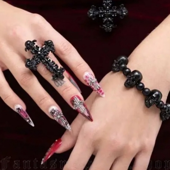 Killstar Skullcraft Ring - Picture 3 of 5